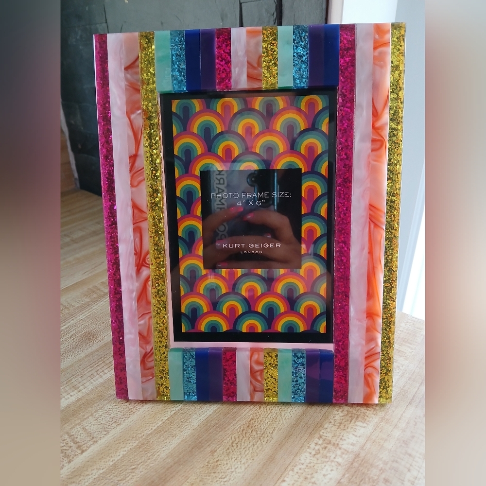 Kurt Geiger NWT/NIB Marble/Glitter Rainbow Photo Frame 4 by 6